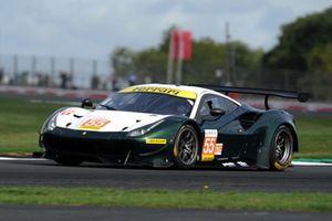 #55 Spirit of Race Ferrari F488 GTE: Duncan Cameron, Matthew Griffin, Aaron Scott