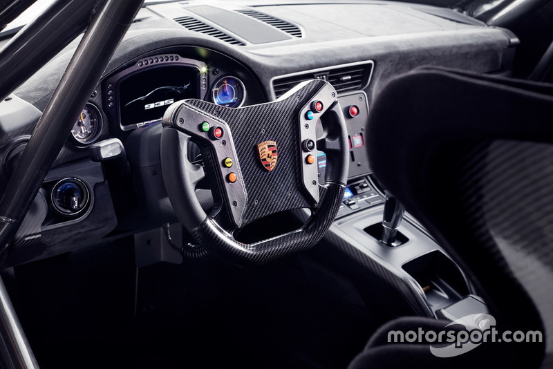 Clubsport race car Porsche 935