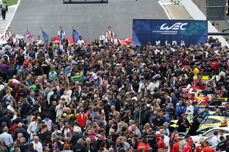 L'ambiance sur la grille de départ