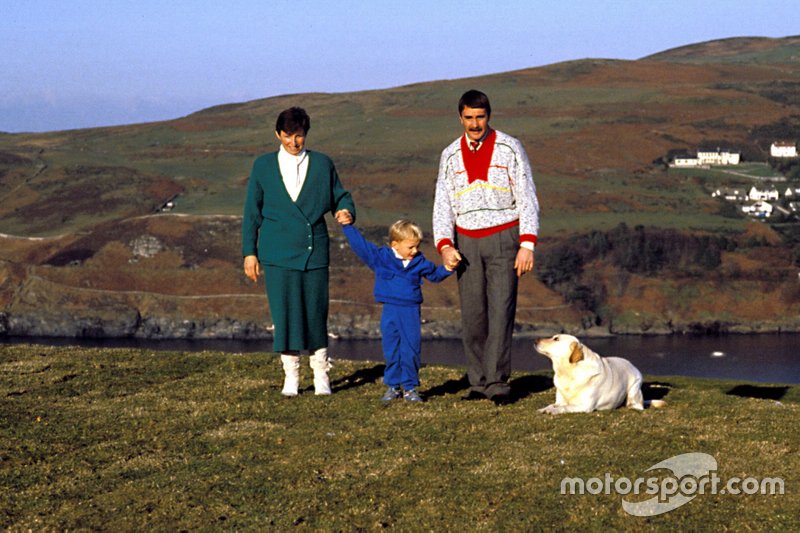 Nigel Mansel with his family