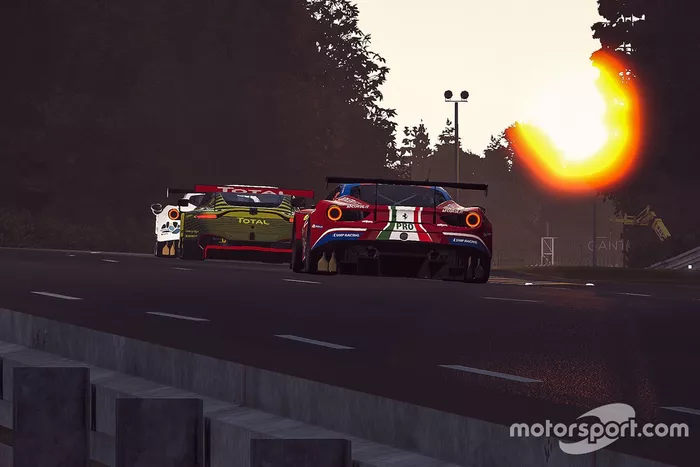 Azione di gara al tramonto