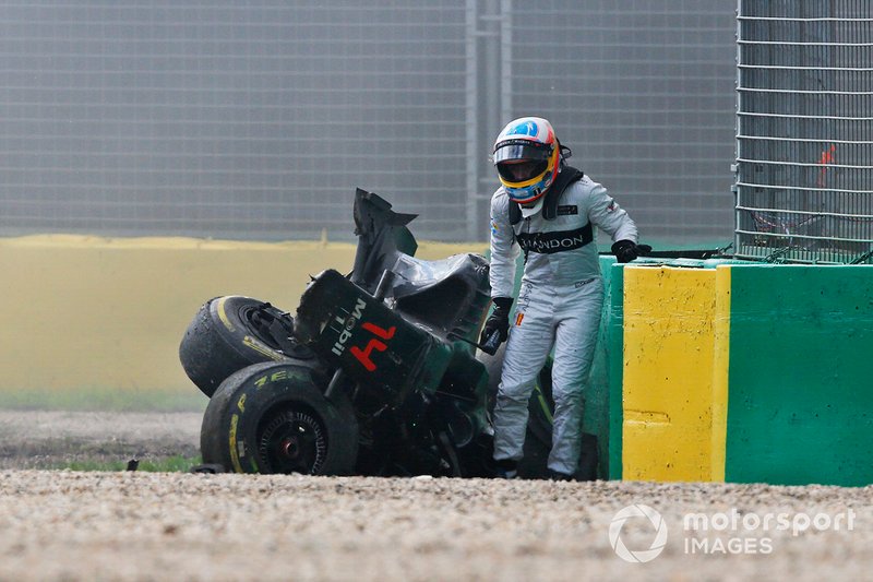 Crash de Fernando Alonso, McLaren MP4-31