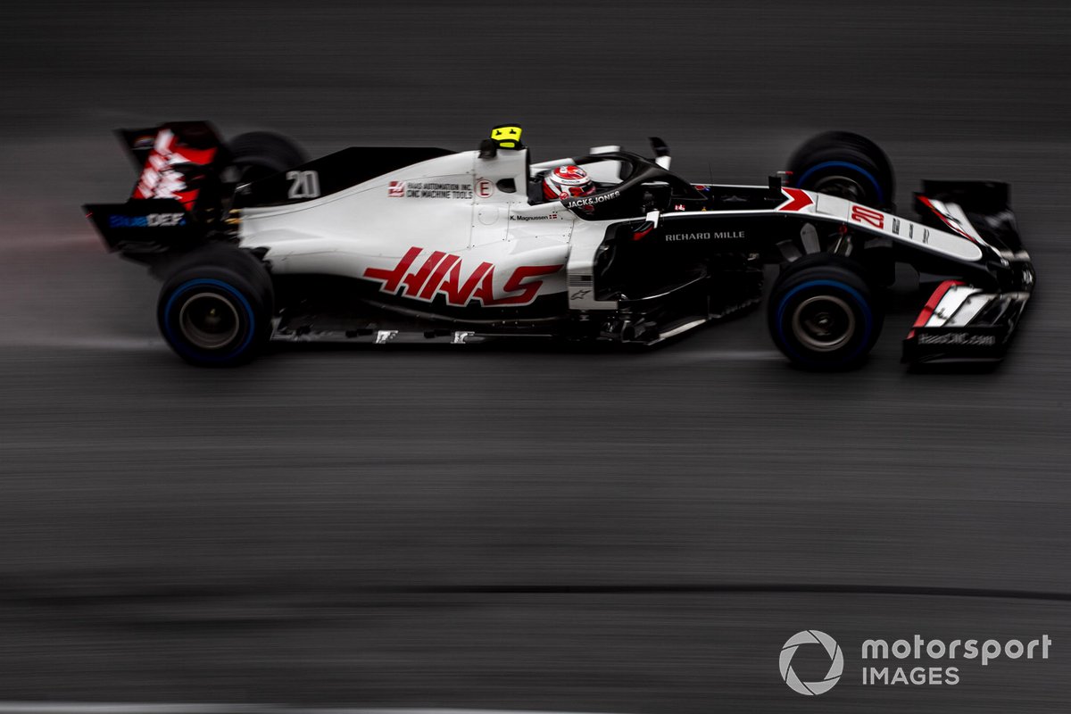 15-е место: Кевин Магнуссен (Haas) – 1:20.211