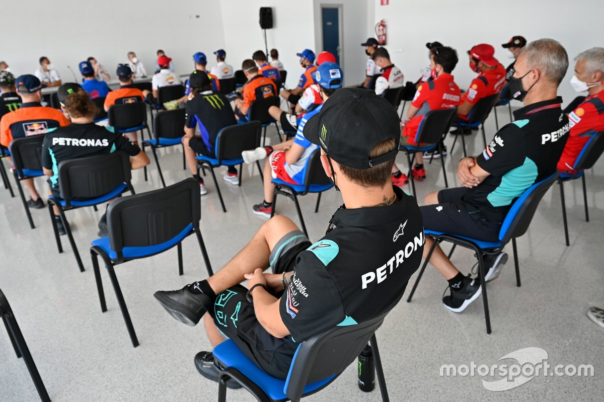 Il briefing dei piloti di MotoGP, Moto2 e Moto3