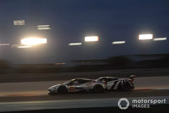 #70 MR Racing Ferrari 488 GTE: Motoaki Ishikawa, Olivier Beretta, Kei Cozzolino 