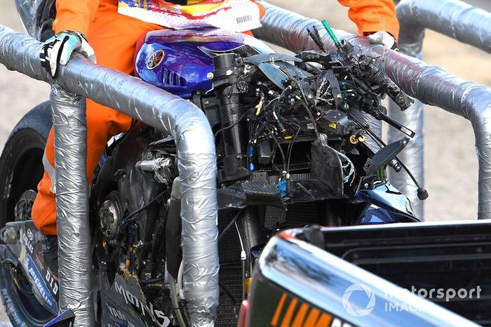 Valentino Rossi, Yamaha Factory Racing, caída