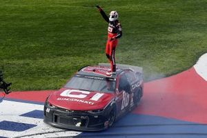 Race Winner: Alex Bowman, Hendrick Motorsports, Chevrolet Camaro