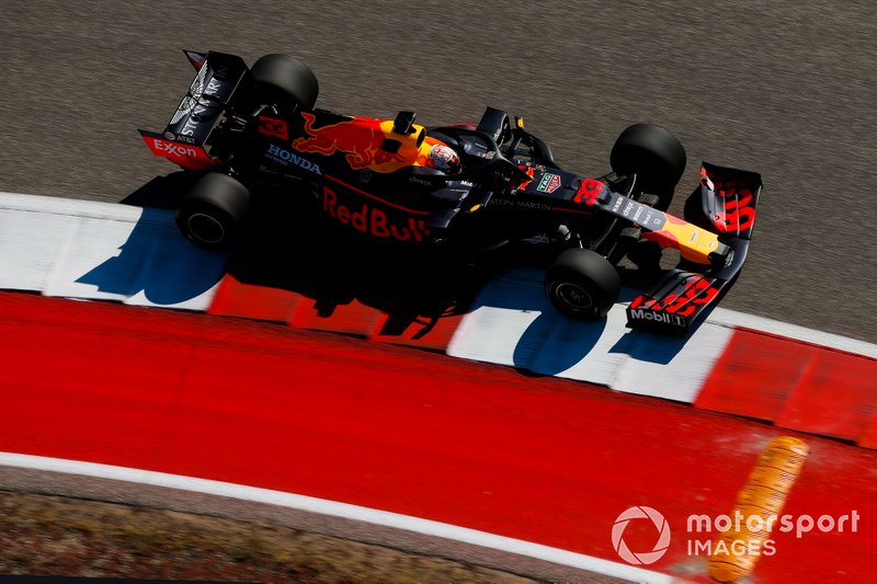 3.- Max Verstappen, Red Bull Racing RB15, 1:32.096