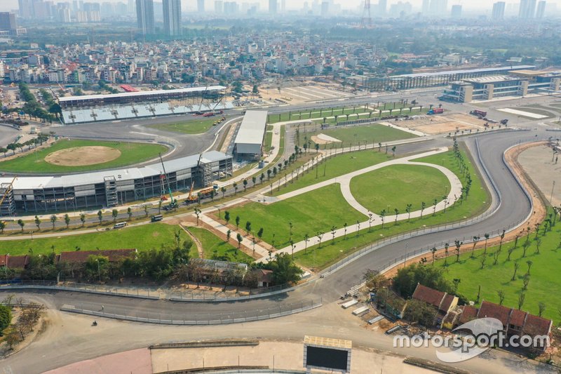 Hanoi circuit construction