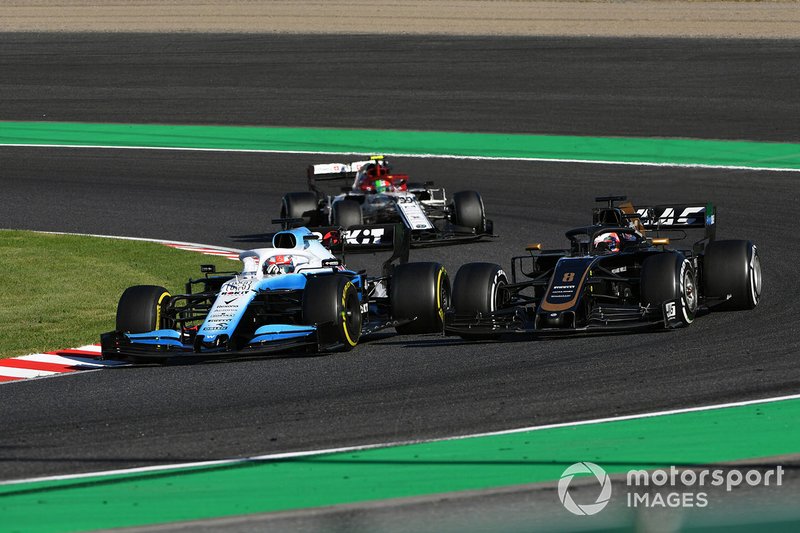 George Russell, Williams Racing FW42, lotta con Romain Grosjean, Haas F1 Team VF-19