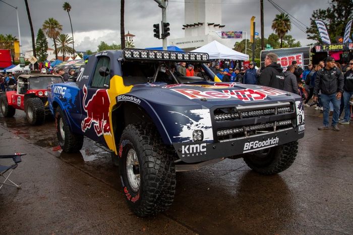 Toby Price y Nasser Al-Attiyah
