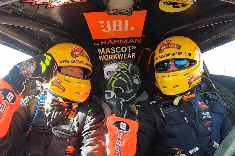 #347 Jefferies and Maxxis Dakar Team: Tim Coronel, Tom Coronel