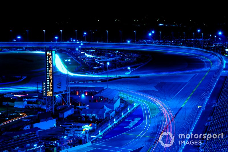 Carrera de noche