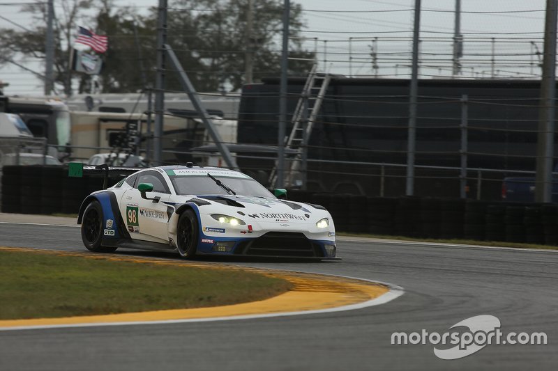 #98 Aston Martin Racing, Aston Martin Vantage GT3, GTD: Paul Dalla Lana, Pedro Lamy, Ross Gunn, Mat Lauda