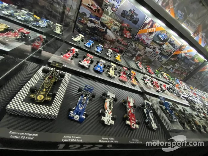 Colección de coches miniatura de F1