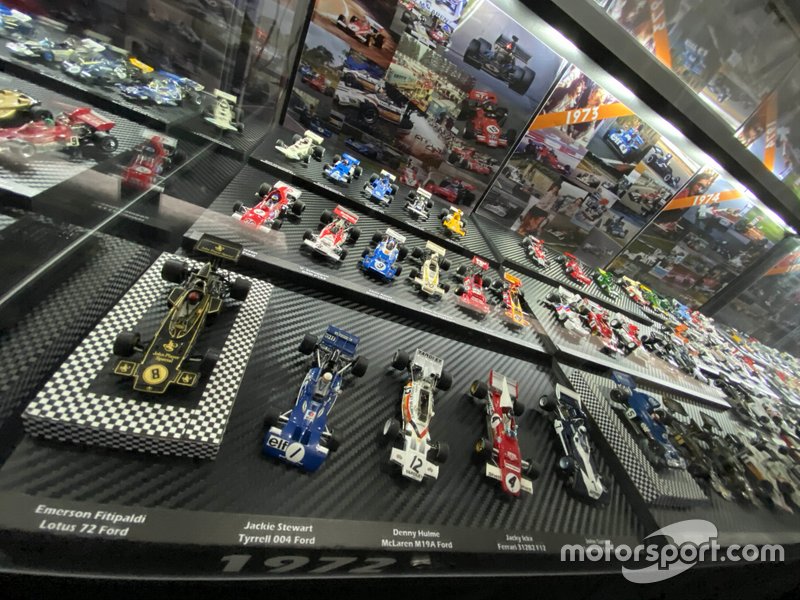 Colección de coches miniatura de F1