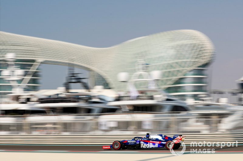 Daniil Kvyat, Toro Rosso STR14 