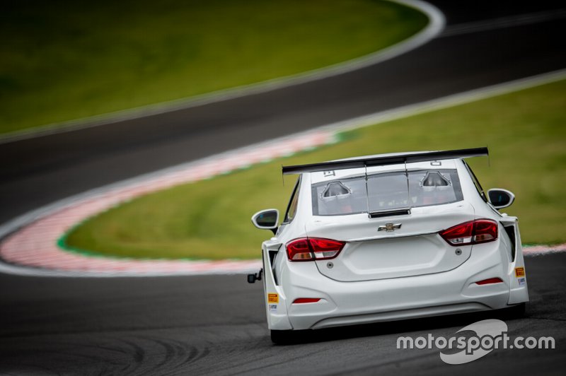 Os novos Corolla e Cruze da Stock Car 2020