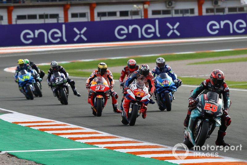 Renn-Action beim GP Valencia 2019: Fabio Quartararo, Petronas Yamaha SRT, führt