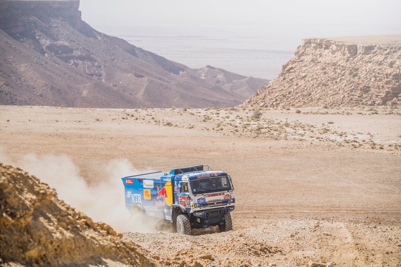 #516 Team KAMAZ Master: Anton Shibalov, Dmitrii Nikitin, Ivan Tatarinov