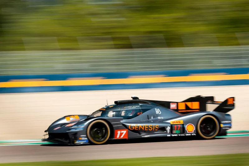 N° 17 Genesis Magma Racing Genesis GMR-001 : André Lotterer, Pipo Derani, Mathys Jaubert