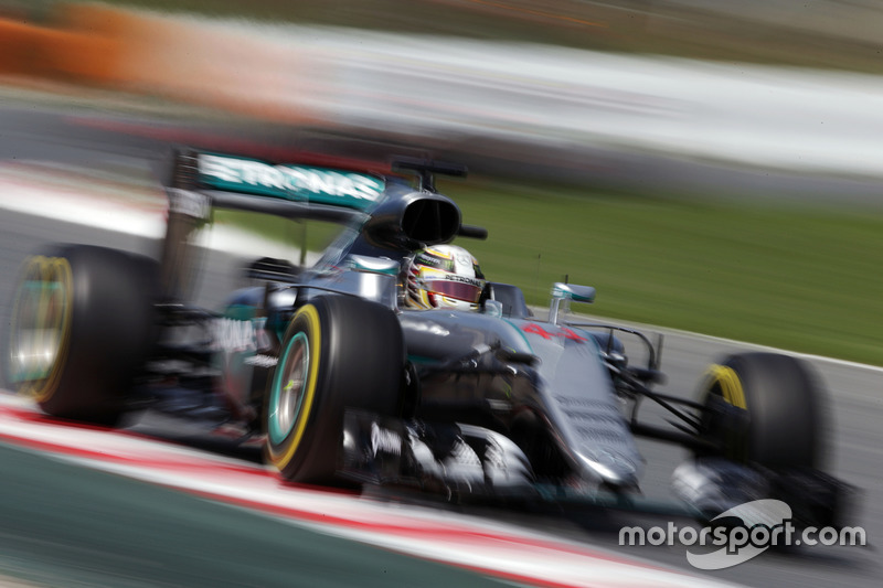 Lewis Hamilton, Mercedes AMG F1 W07 Hybrid