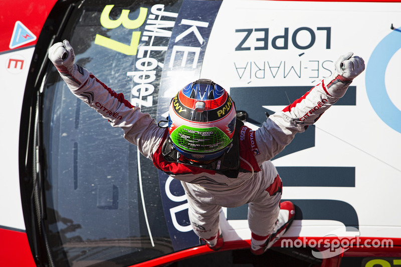 Winnaar José María López, Citroën World Touring Car Team, Citroën C-Elysée WTCC