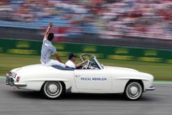 Pascal Wehrlein, Manor Racing en el desfile de pilotos