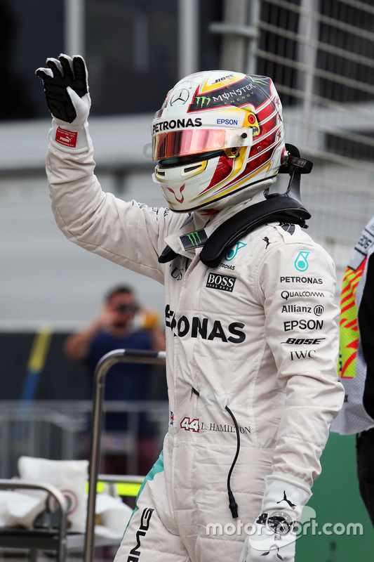 Polesitter Lewis Hamilton, Mercedes AMG F1 Team celebrates in parc ferme