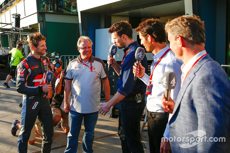 Sixth placed Romain Grosjean, Haas F1 Team with Gene Haas, Haas Automotion President; Steve Jones, Channel 4 F1 Presenter Mark Webber, Porsche Team WEC Driver and Channel 4 Presenter and David Coulthard, Red Bull Racing and Scuderia Toro Advisor and Channel 4 F1 Commentator