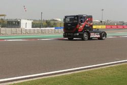 Tata T1 Prima track action