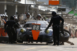 #88 Proton Racing Porsche 911 RSR: Khaled Al Qubaisi, David Heinemeier Hansson, Patrick Long