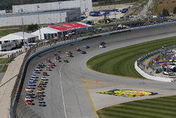 Jimmie Johnson, Hendrick Motorsports, Chevrolet; Alex Bowman, Hendrick Motorsports, Chevrolet