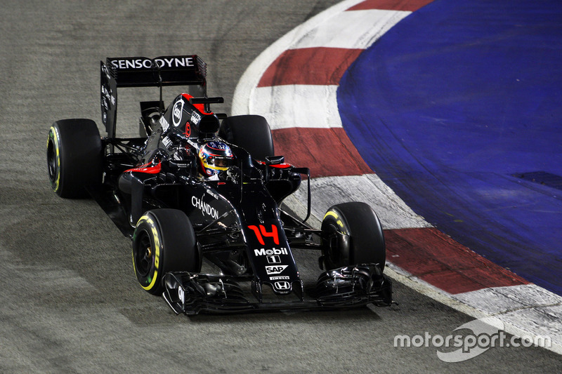 9: Fernando Alonso, McLaren MP4-31