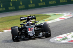 McLaren MP4/31, цветная Halo