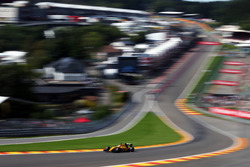 Kevin Magnussen, Renault Sport F1 Team RS16