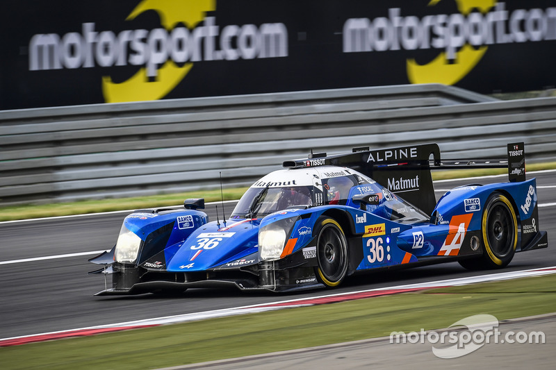 #36 Signatech Alpine A460: Gustavo Menezes, Nicolas Lapierre, Stéphane Richelmi