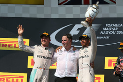 Podium: winner Lewis Hamilton, Mercedes AMG F1 Team, second place Nico Rosberg, Mercedes AMG F1 Team