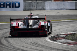 #8 Audi Sport Team Joest Audi R18 e-tron quattro: Lucas di Grassi, Loic Duval, Oliver Jarvis