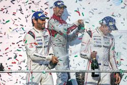 1st place overall winners #1 Porsche Team Porsche 919 Hybrid: Timo Bernhard, Mark Webber, Brendon Ha