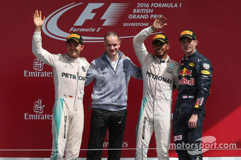 2016: Lewis Hamilton