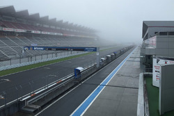 Mist before the qualifying session