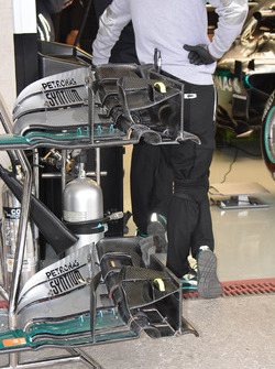 Mercedes AMG F1 W07 Hybrid, front wing