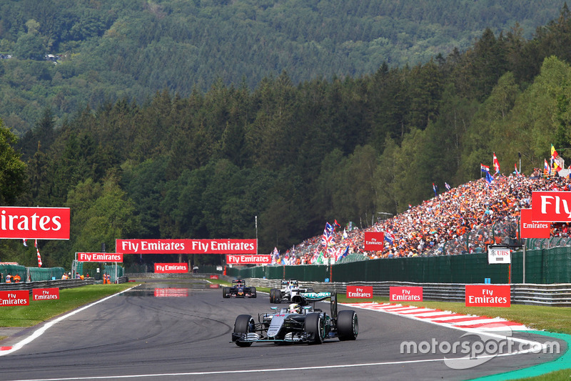 Lewis Hamilton, Mercedes AMG F1 W07 Hybrid