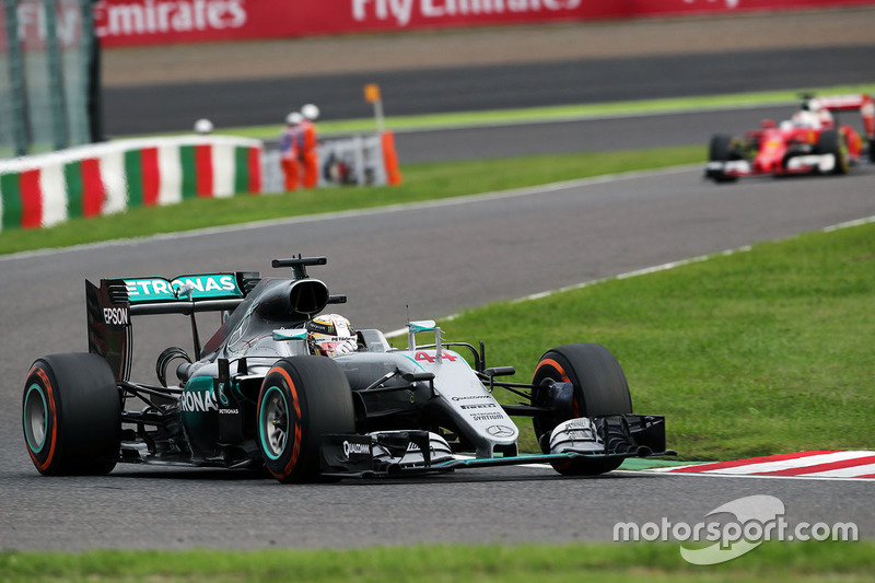 Lewis Hamilton, Mercedes AMG F1 W07 Hybrid