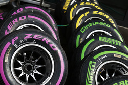 Des pneus Pirelli