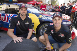 Шейн ван Гісберген, Джеймі Вінкап, Triple Eight Race Engineering, Red Bull Racing Australia,