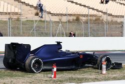 The Scuderia Toro Rosso STR11 of Max Verstappen, Scuderia Toro Rosso stopped on the circuit