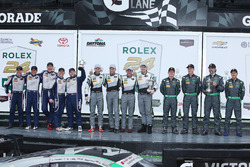 GTD Podium: 1. John Potter, Andy Lally, Marco Seefried, René Rast, 2. Tim Pappas, Nicky Catsburg, Pa