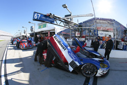 #67 Ford Performance Chip Ganassi Racing Ford GT : Ryan Briscoe, Richard Westbrook, Stefan Mücke